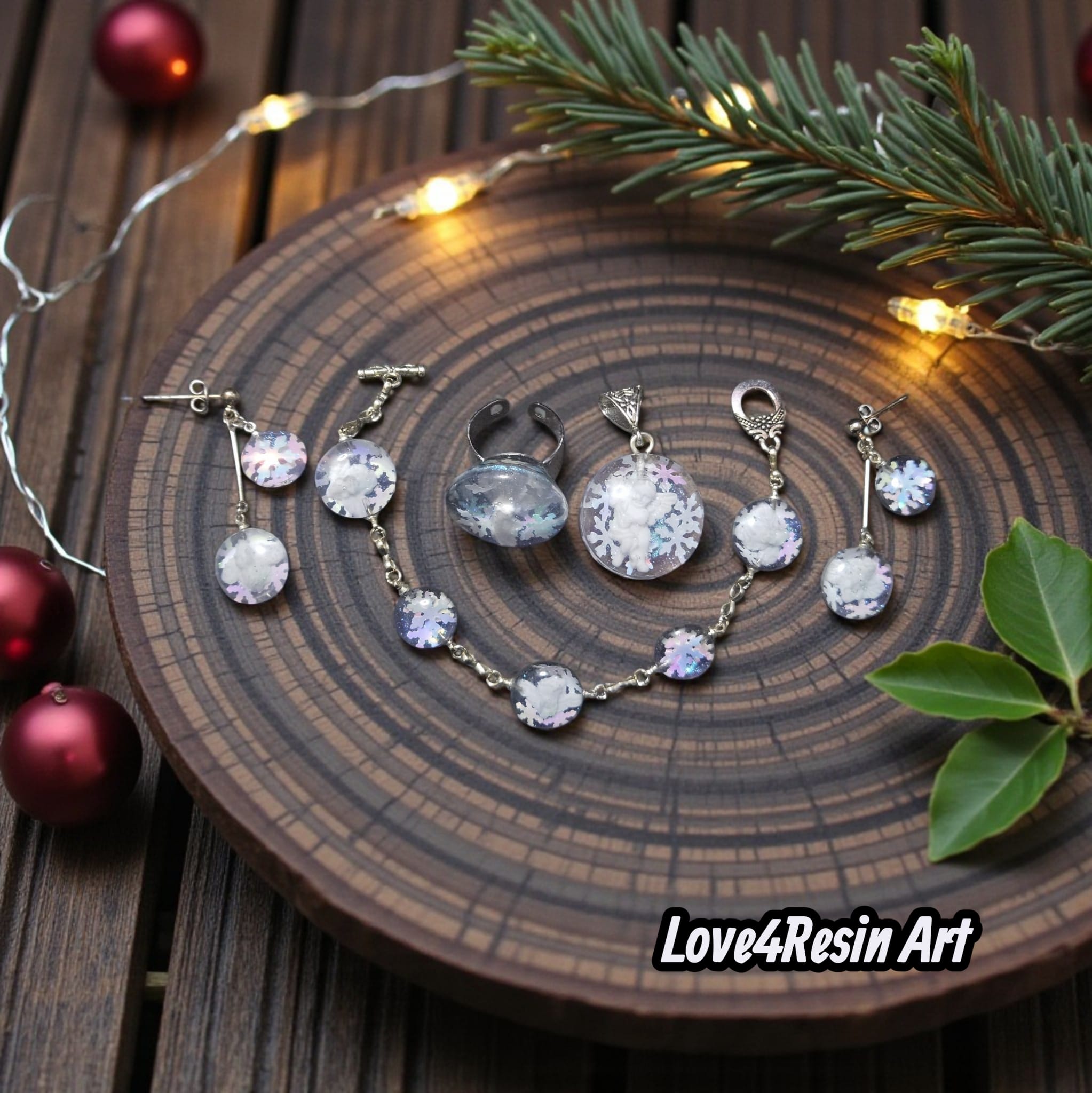 SET Christmas Angels